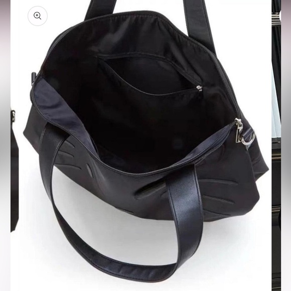Hello Kitty Black Tote with Bow Accent duffle crossbody bag removable strap - Picture 12 of 16